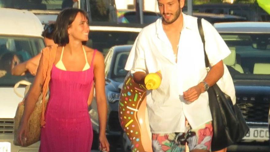 Yatra y Aitana se besan en su viaje romántico: Ya no esconden su amor