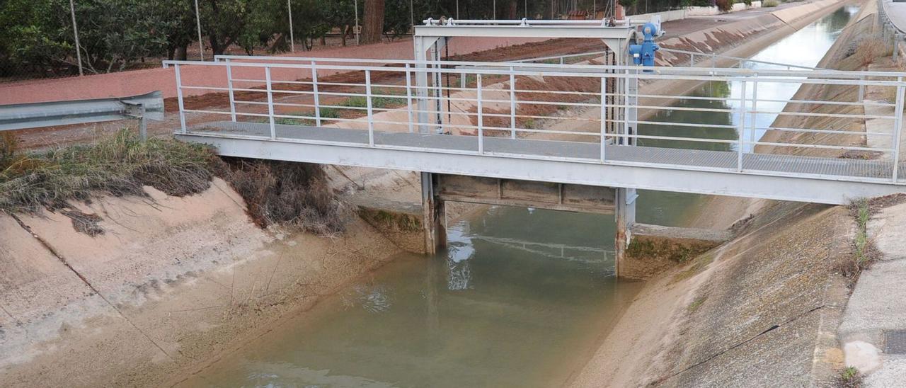 El Trasvase Tajo-Segura en los canales a su paso por la comarca del Guadalentín.