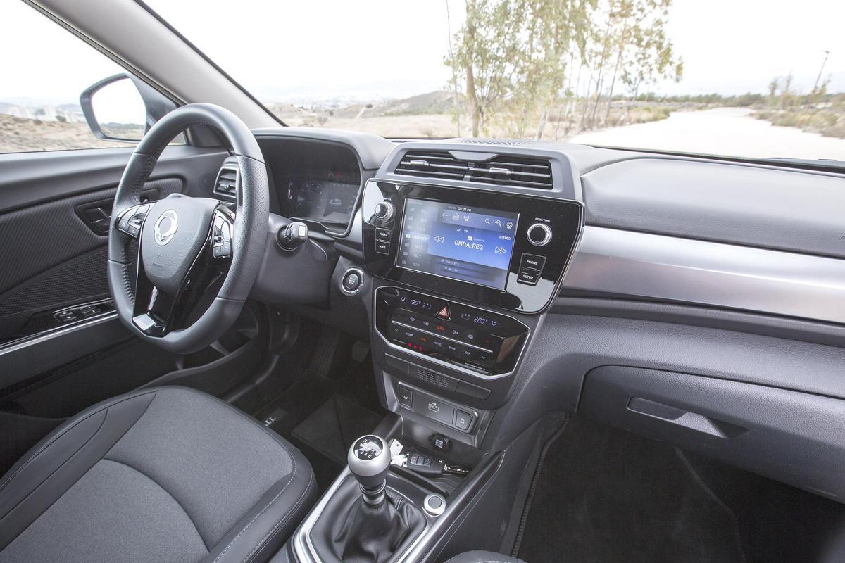 Interior del SsangYong Tivoli G15T 2024