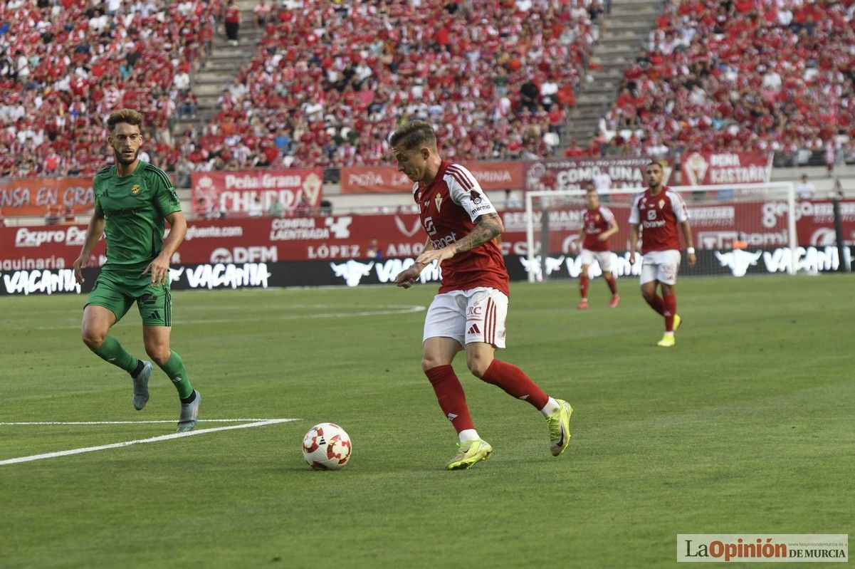 Así fue el encuentro del play off del Real Murcia y el Nástic en la lucha por el ascenso