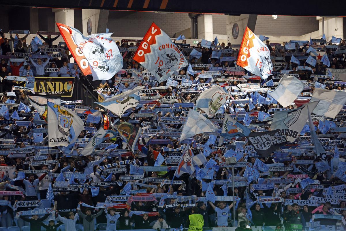Grada de Balaídos en el Celta-PAOK.