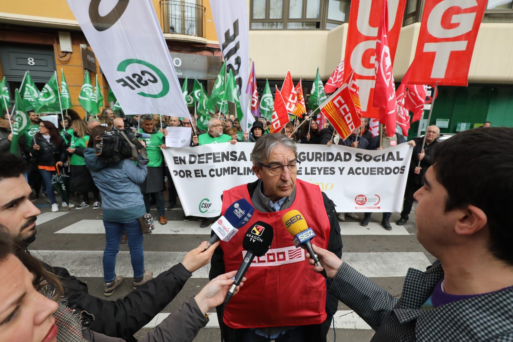 Protesta de los trabajadores de la Seguridad Social en Zaragoza