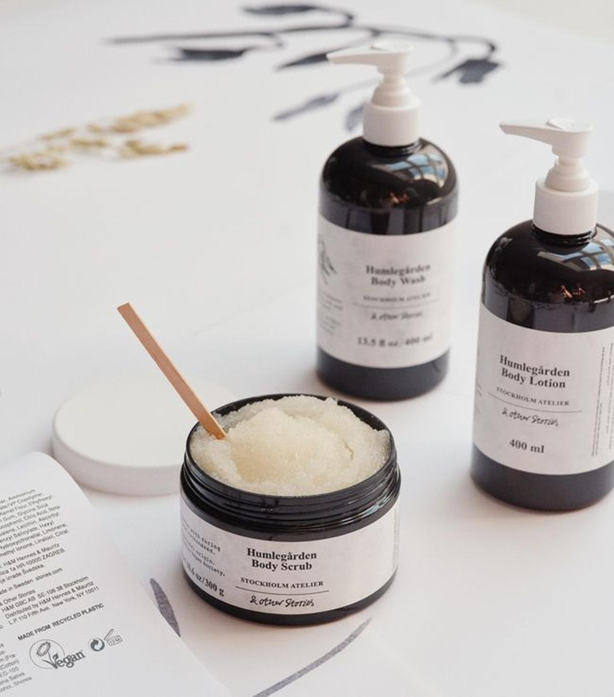 & Other Stories presenta su nueva gama de productos para el cuidado del cuerpo