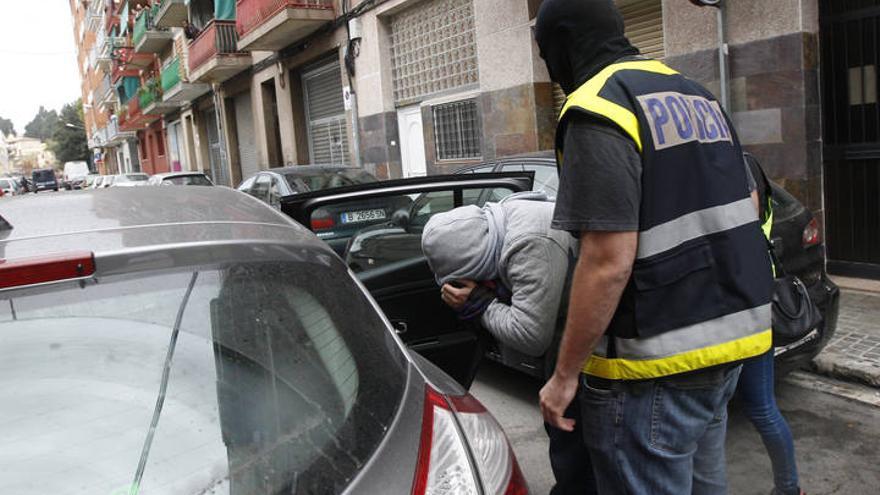 Dos yihadistas detenidos en Mataró y en Fuerteventura