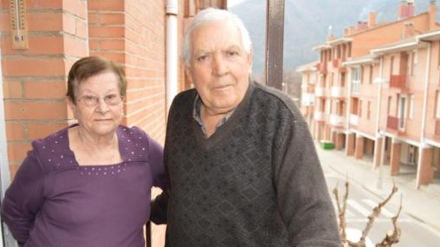 Maria Solà i Antonio Navarro, dos dels últims veïns a abandonar Sant Salvador.