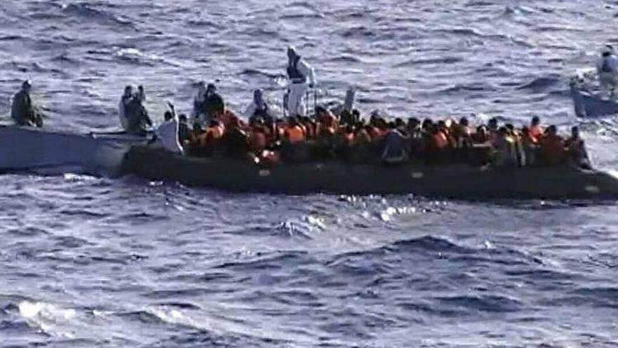 Llega a Lampedusa otra nave con 150 inmigrantes a bordo