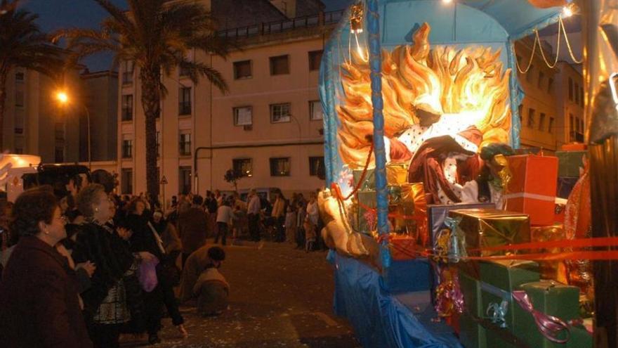 La cabalgata de reyes de Mérida contará con 15 carrozas