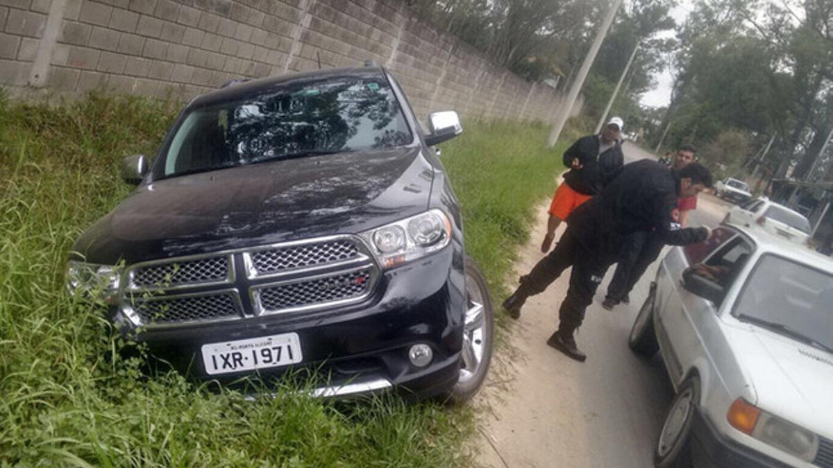 Así quedó el coche de Ronaldinho