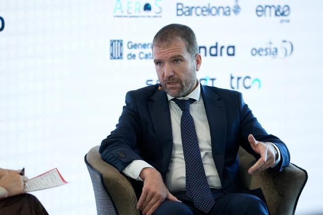 La CNMV investiga la venta de la participación del 14,3% de los Escribano en Indra