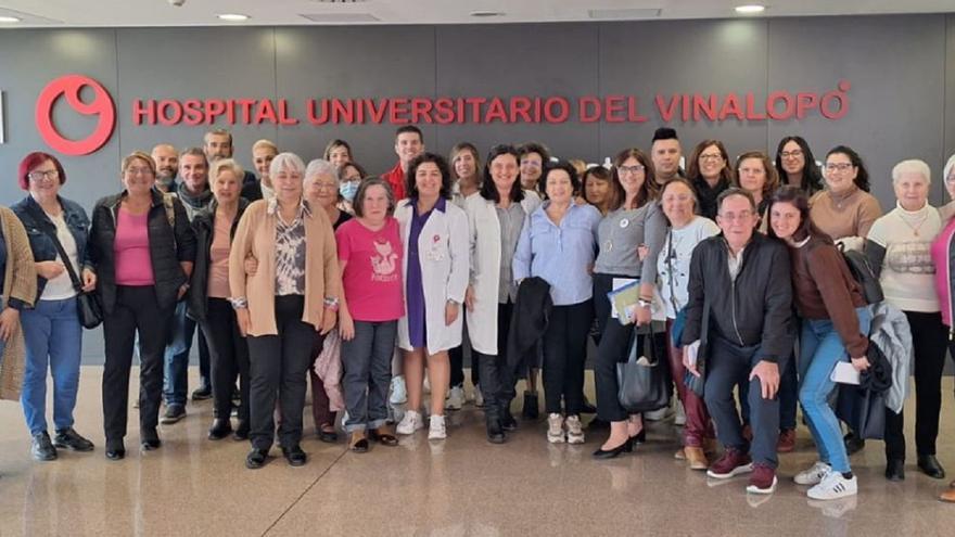 Un foro para mejorar la atención a la diversidad funcional en el Hospital Vinalopó