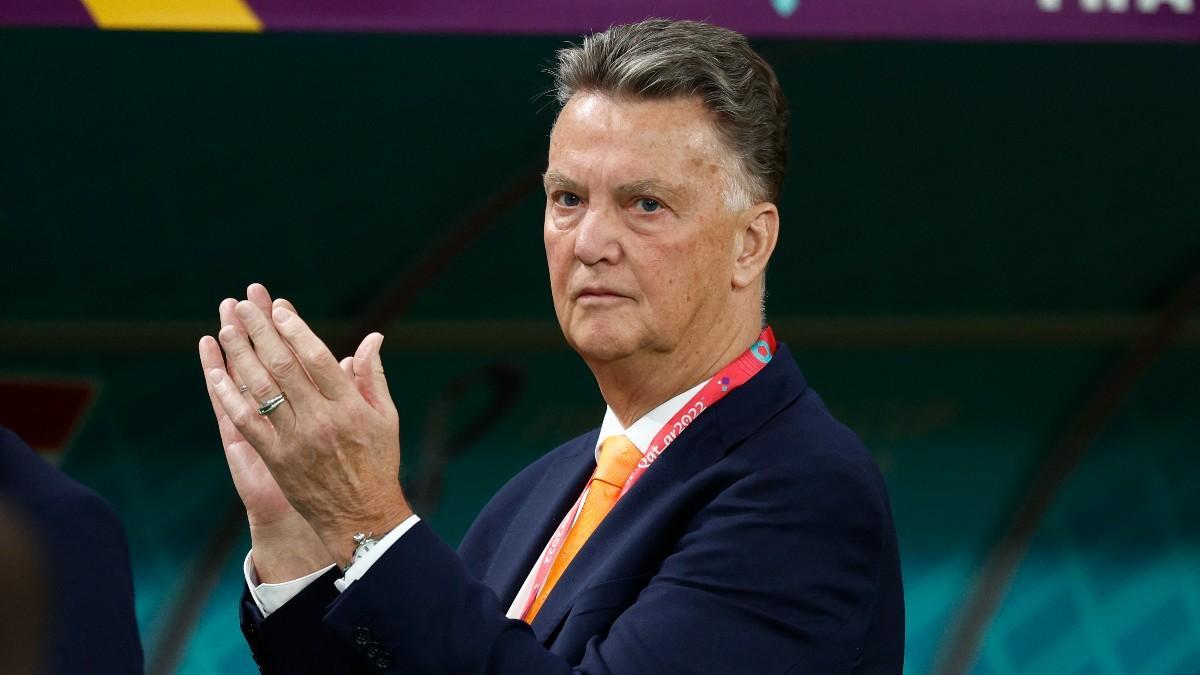 Van Gaal, durante el partido ante Ecuador