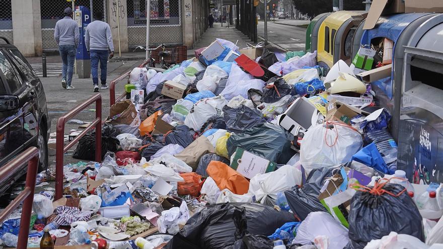 Les escoles llencen fins a 20 quilos d’aliments al dia