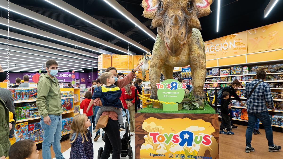 Toys &#039;R&#039; Us abre su segunda tienda en Palma en el centro comercial Porto Pi