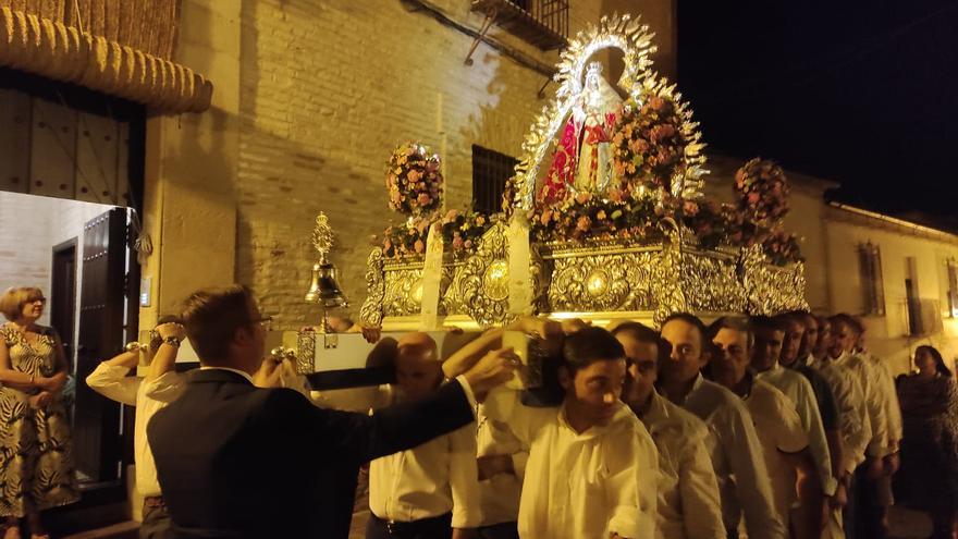 Bujalance vive con devoción la fiesta y procesión de la Virgen de la Cabeza