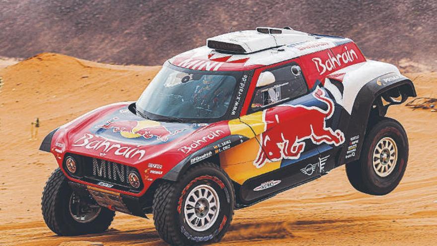 Carlos Sainz-Lucas Cruz, a bordo del Mini John Cooper Works Buggy.