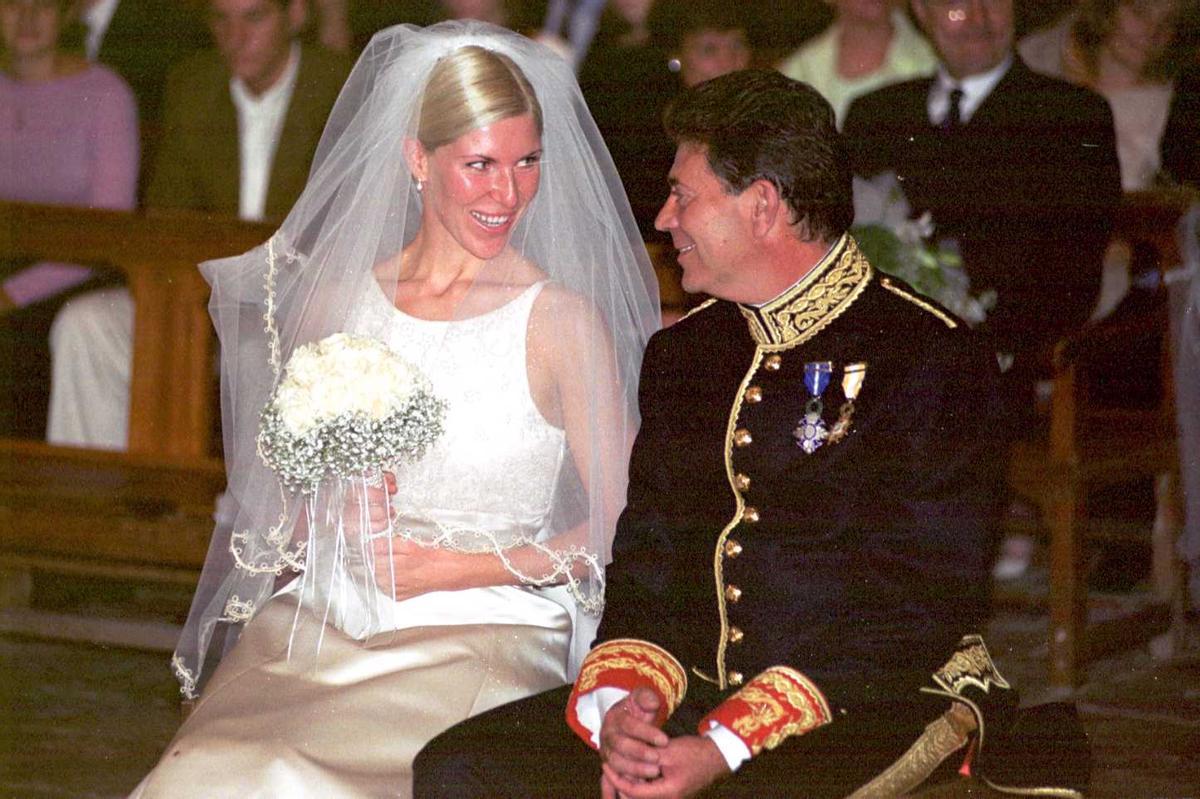 Ralisa i Josep durant el seu casament a la basília de Castelló, el 2001