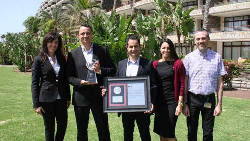 La industria hotelera premia a Anfi como referente turístico entre más de 4.000 complejos