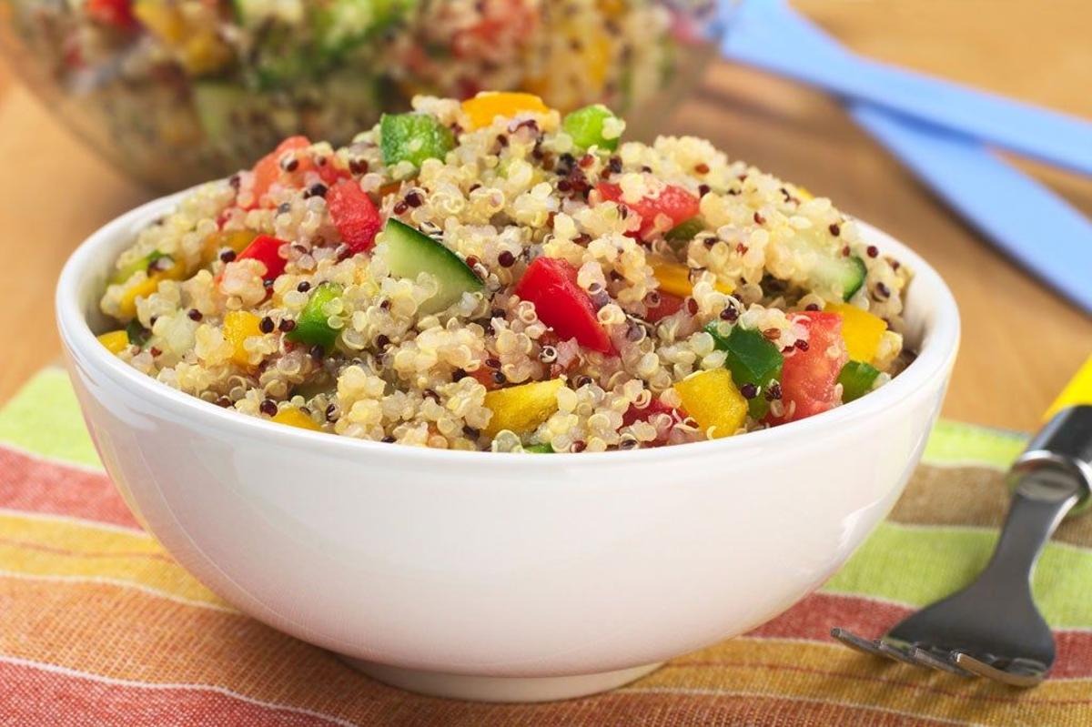 Arroz con verduras y langostinos en Quick Quinoa and Rice Lékué