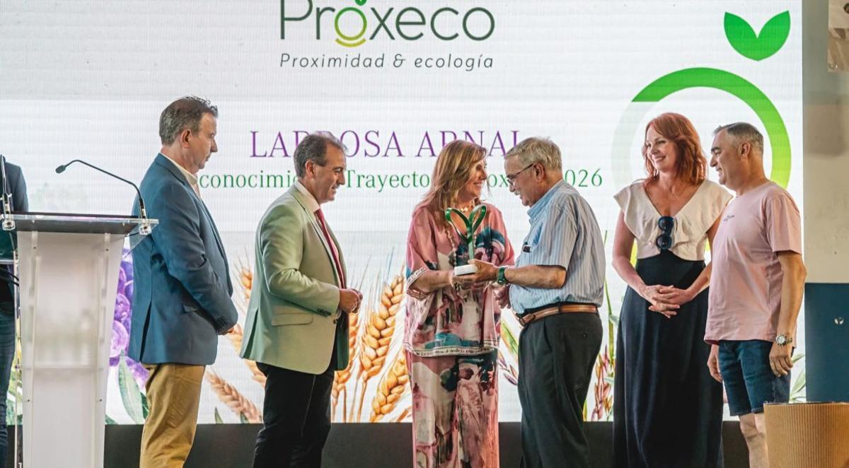 Como novedad, se instauró un premio a la trayectoria que fue para Larrosa Arnal. | SERVICIO ESPECIAL