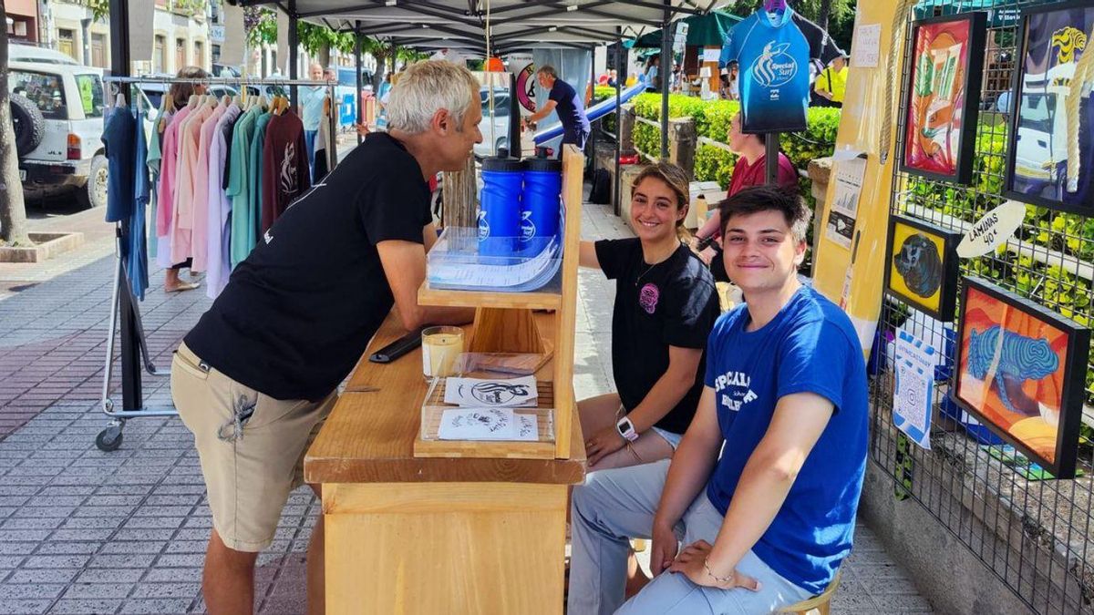 Integrantes de Special Surf que participaron en la primera feria de turismo activo. | A. G.-O.