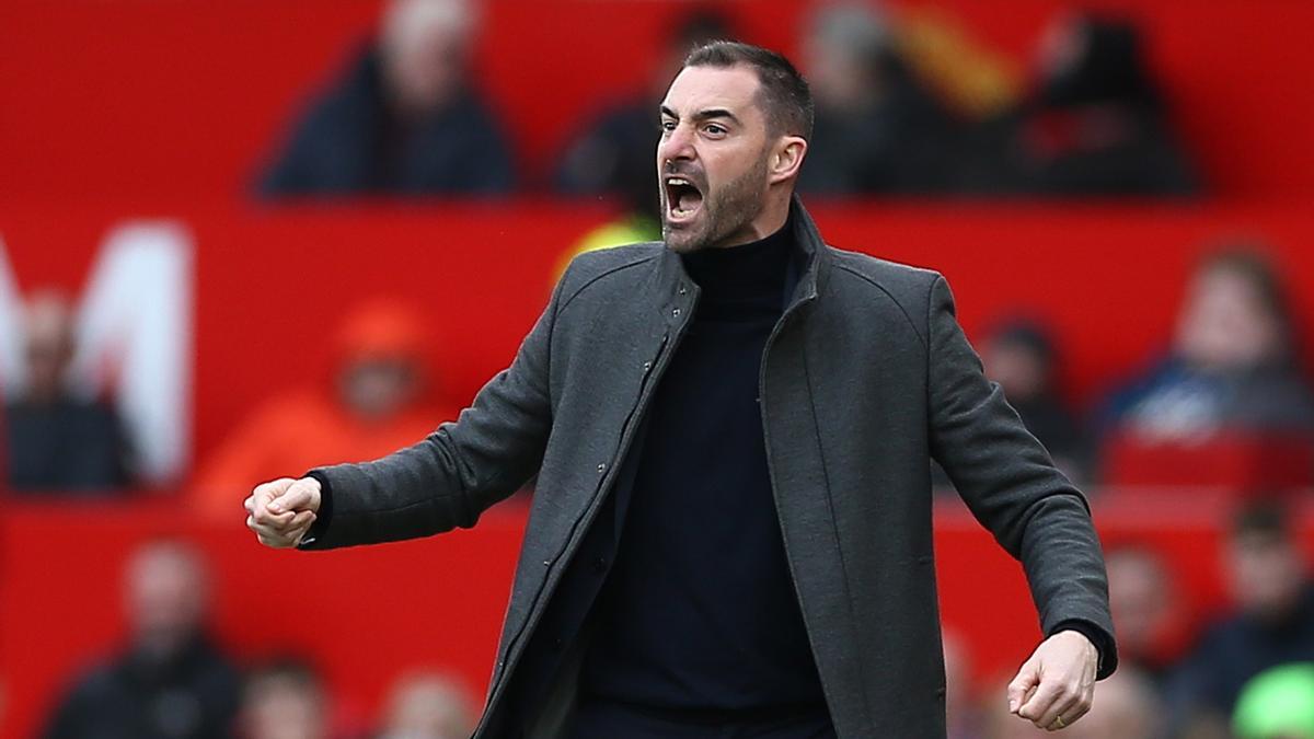 Rubén Sellés, en un partido de la Premier con el Southampton en la 22-23.