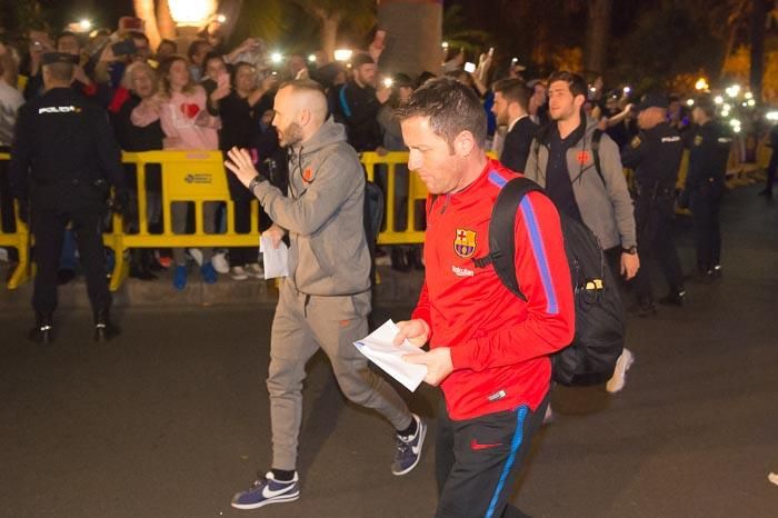 28-02-2018 LAS PALMAS DE GRAN CANARIA. Llegada del FC Barcelona al Hotel Santa Catalina. Fotógrafo: ANDRES CRUZ