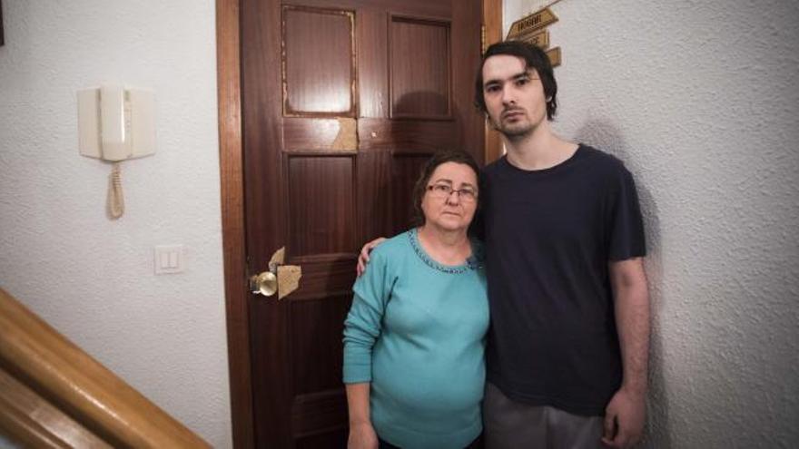 La Guardia Civil asalta por error la casa de una familia de Manises