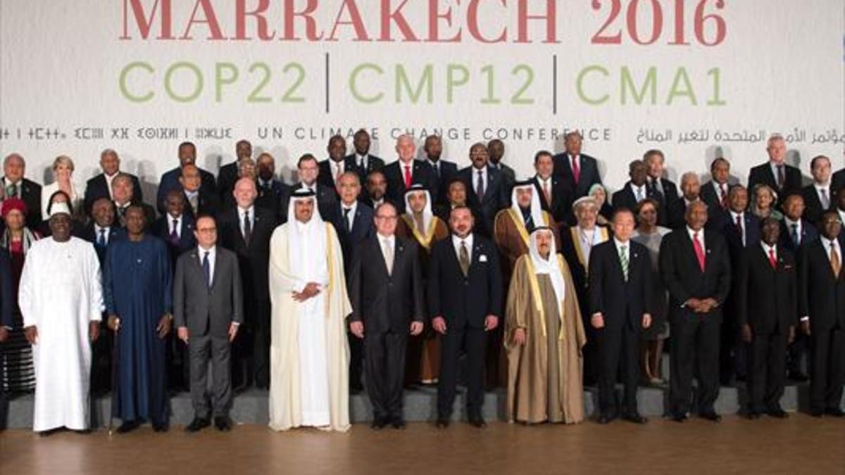 Foto de familia de la conferencia climática que se celebre en Marraquetch, ayer.