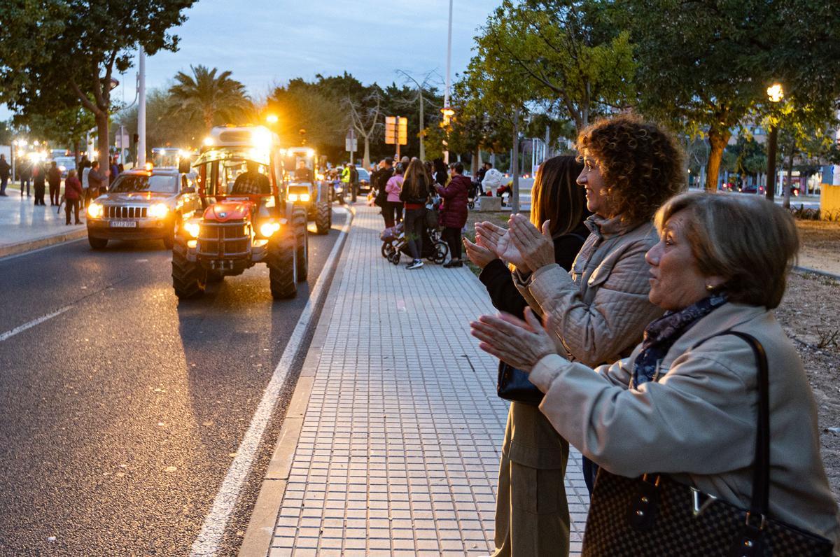 Tractorada en Crevillent y Elche