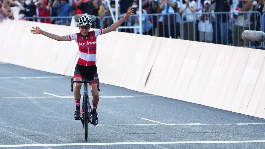 La austríaca Kiesenhofer, oro en ciclismo en ruta