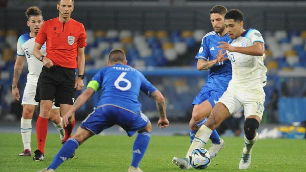 Jude Bellingham, en un partido con la selección inglesa.