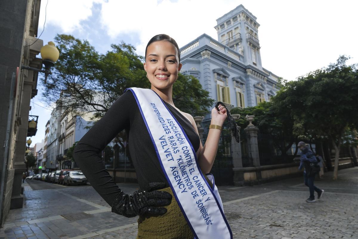 Yaneli Alonso, candidata a Reina del Carnaval de Las Palmas de Gran Canaria Yaneli Alonso, candidata a Reina del Carnaval de Las Palmas de Gran Canaria
