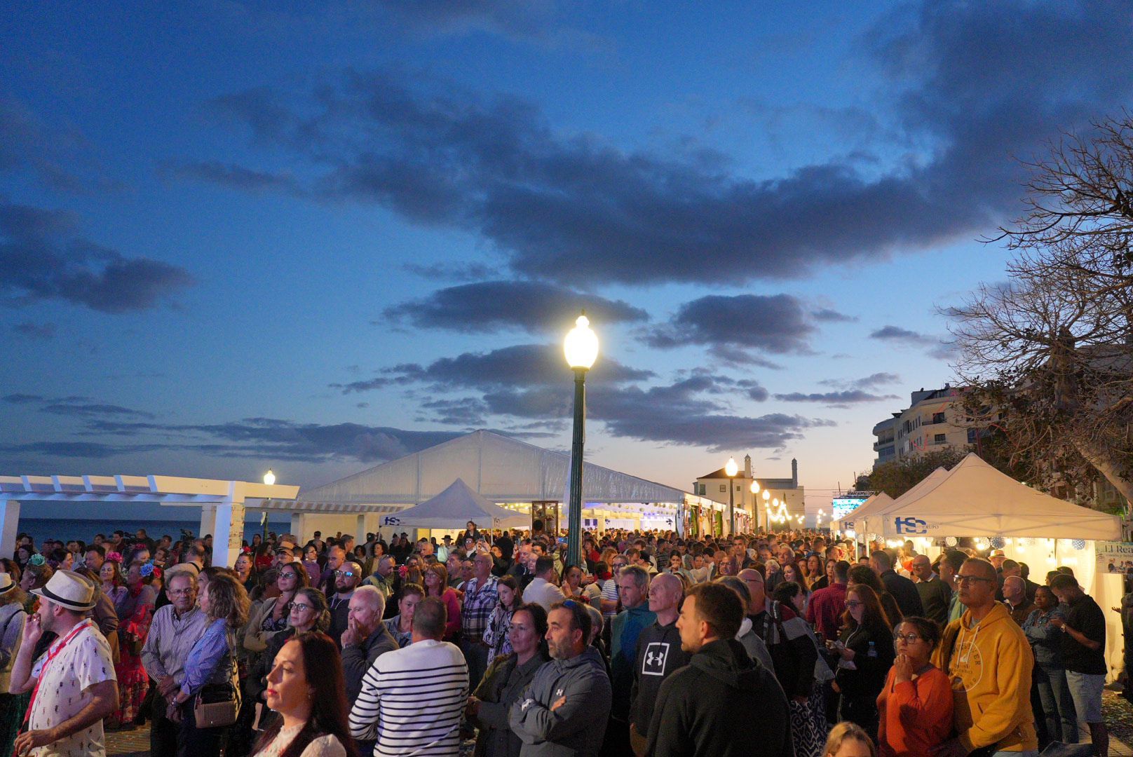 Más de 15.000 personas acuden a la Feria de Abril de Arrecife