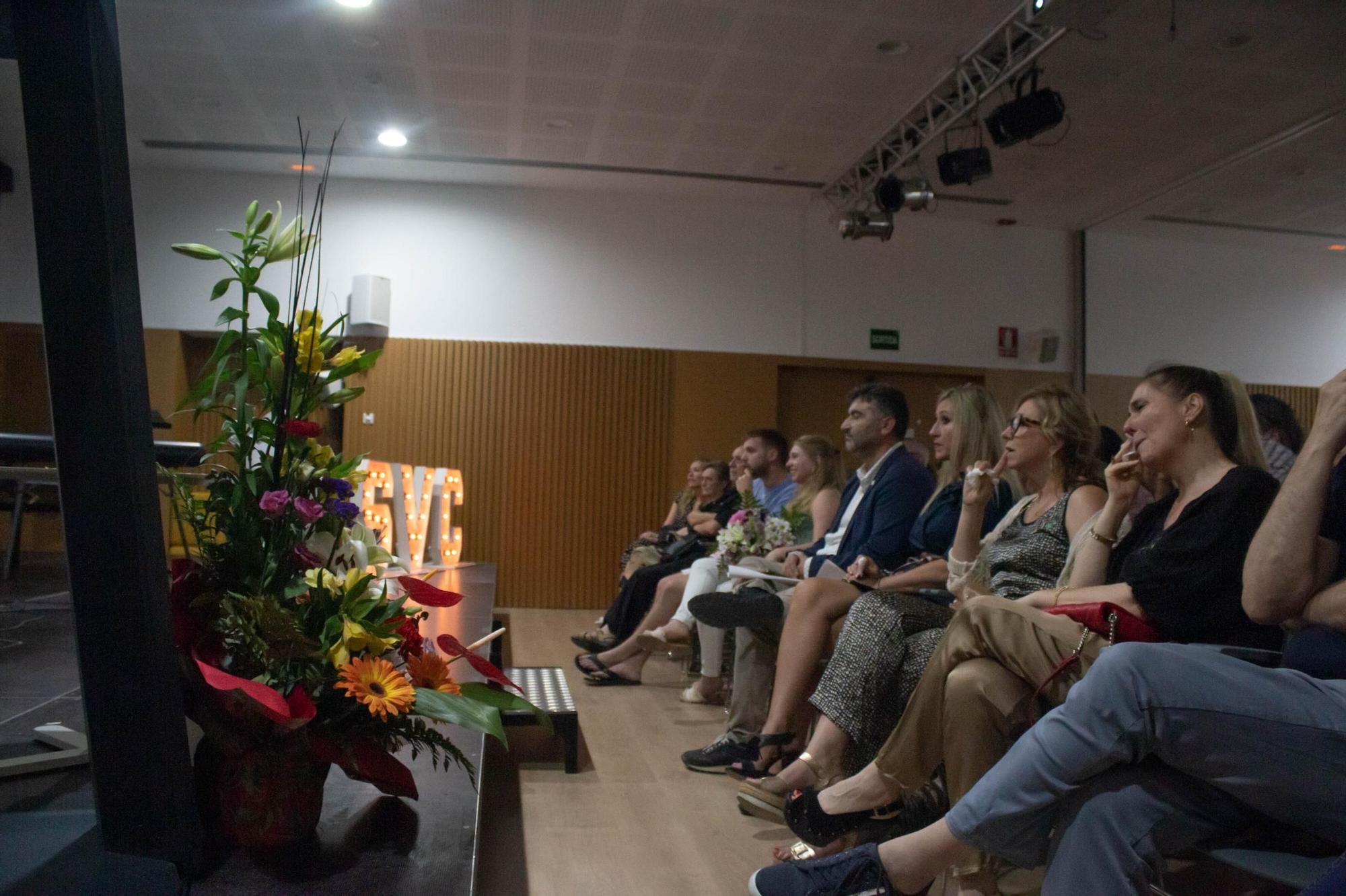 GALERIA | Acte de lliurament de la medalla a títol pòstom a Oriol Sardà