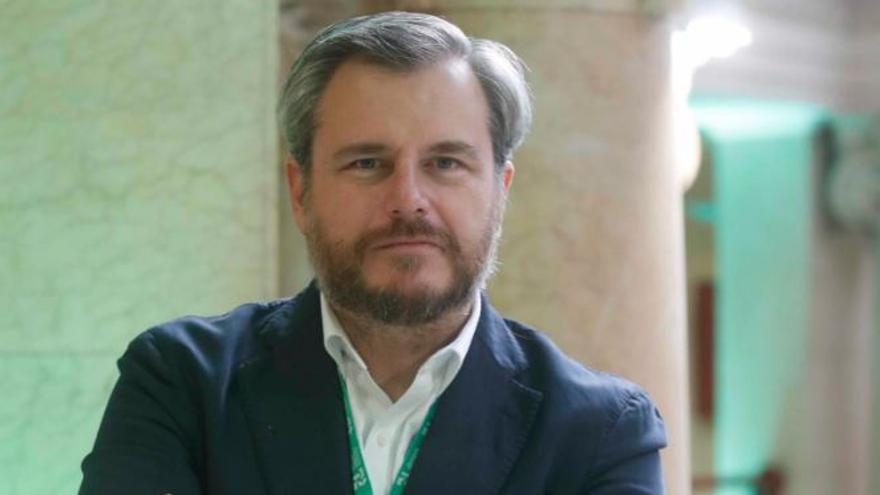 José Fernández Álava: "El dircom puede ser muchas veces la conciencia de  las empresas" - Levante-EMV