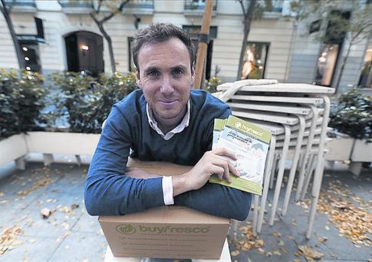 Fundador i director 8 Areitio amb una cistella de Buyfresco. Fundador i director 8 Areitio amb una cistella de Buyfresco.