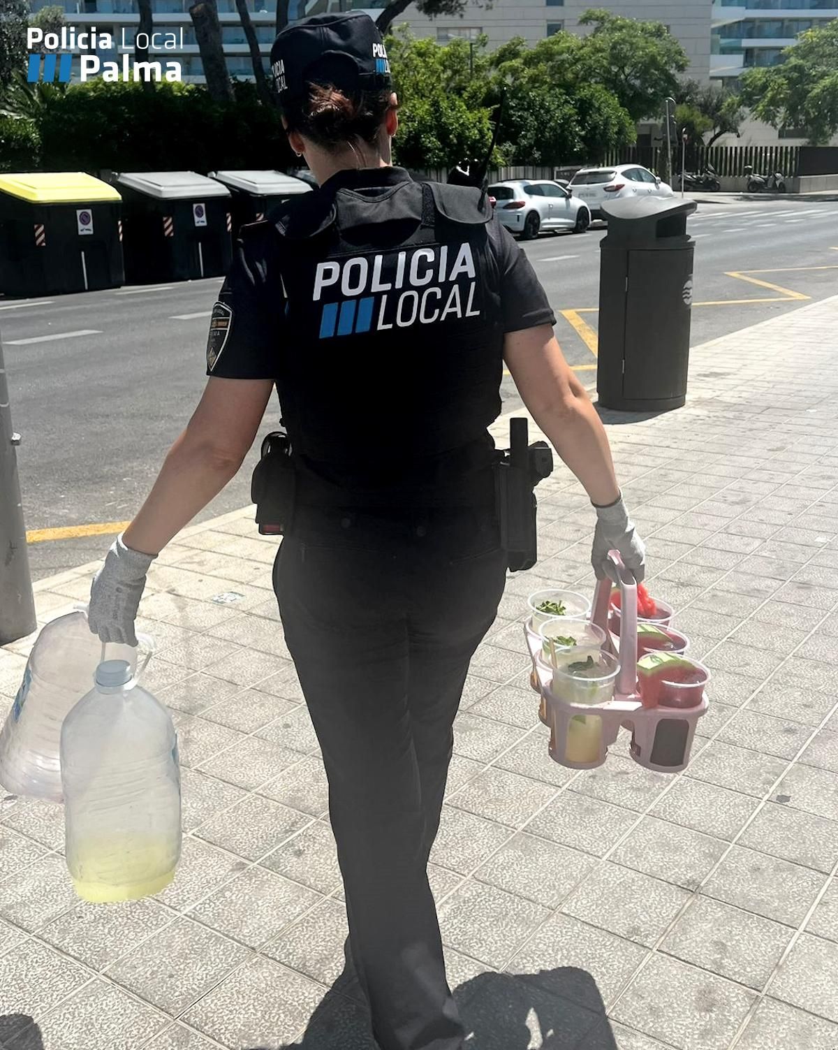 Die Polizei konfiszierte offenbar auch die Getränke.