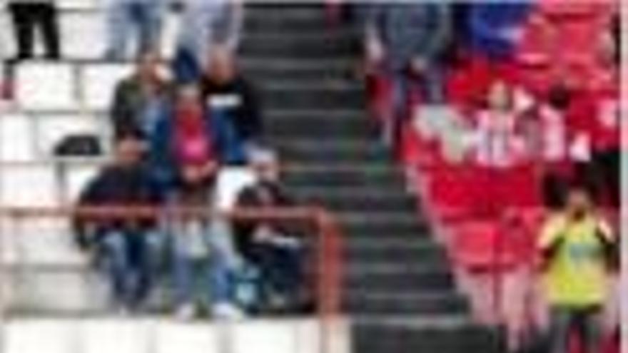 El Nàstic, celebrant un gol.