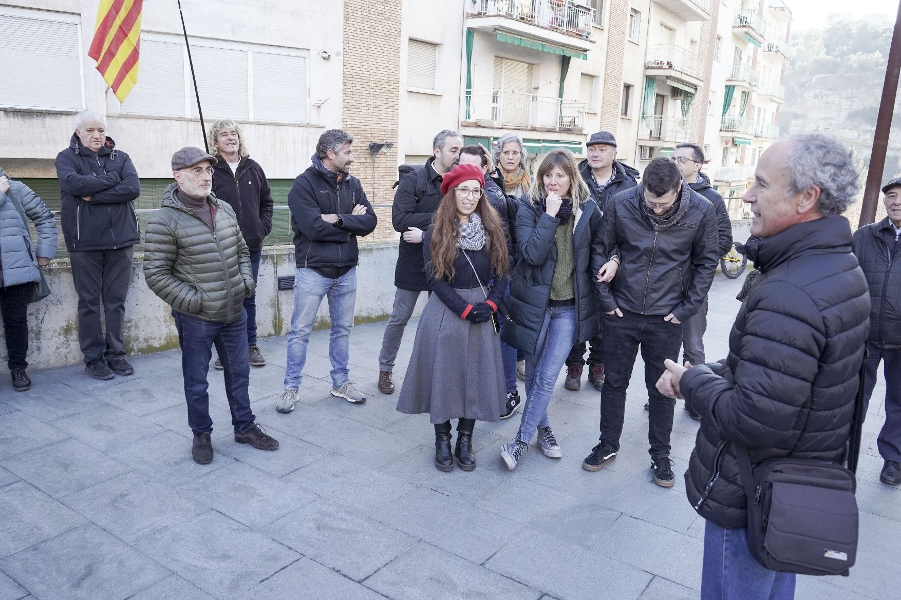 El judici contra els acusats d'agredir un grup d'activistes mentre penjaven una estelada a Manresa, en imatges