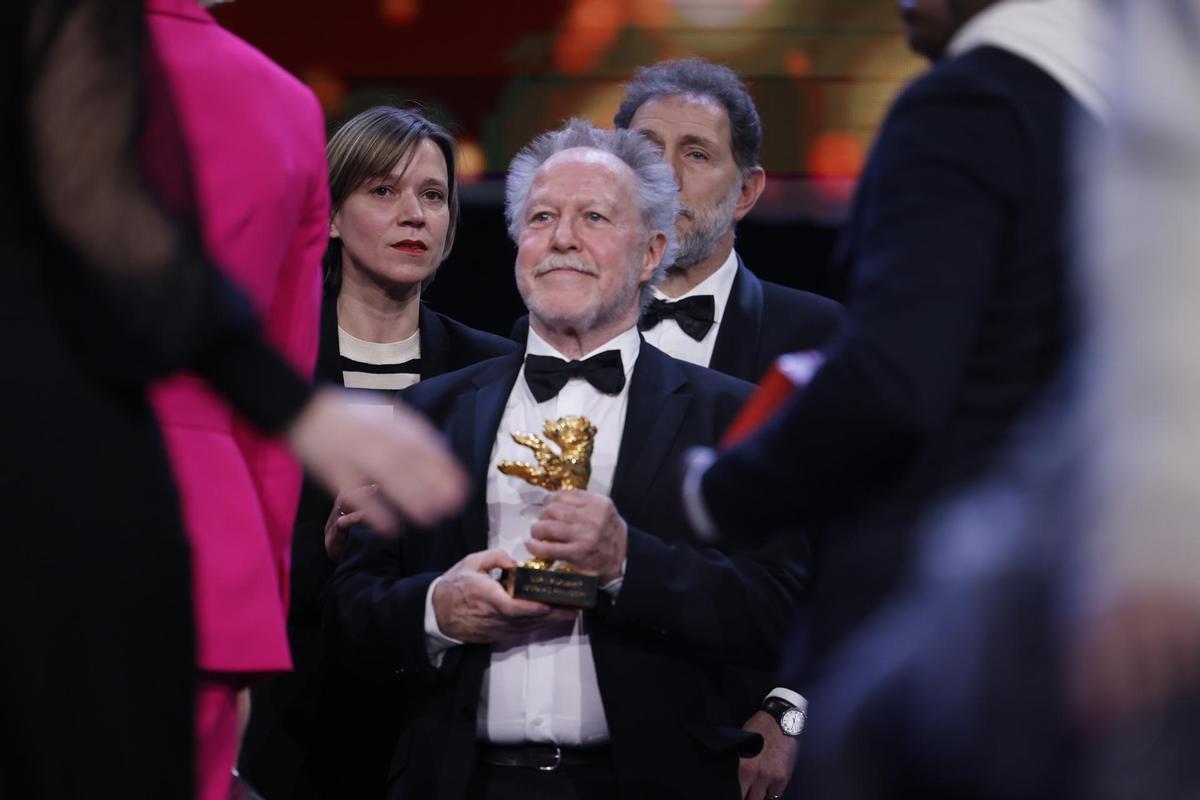 El director francés Nicolas Philibert gana el Oso de Oro por On the Adamant