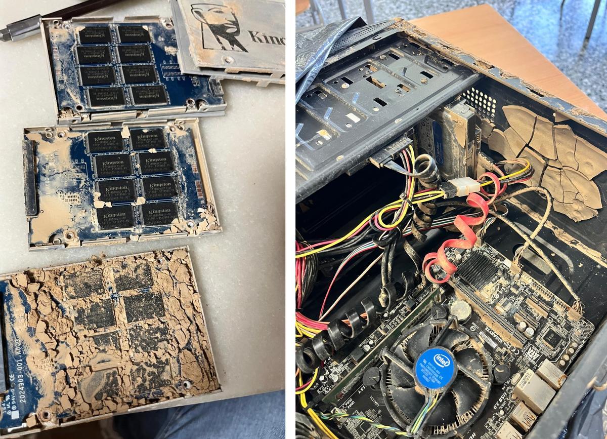 Varios ordenadores que llegaron al instituto dañados por el barro .