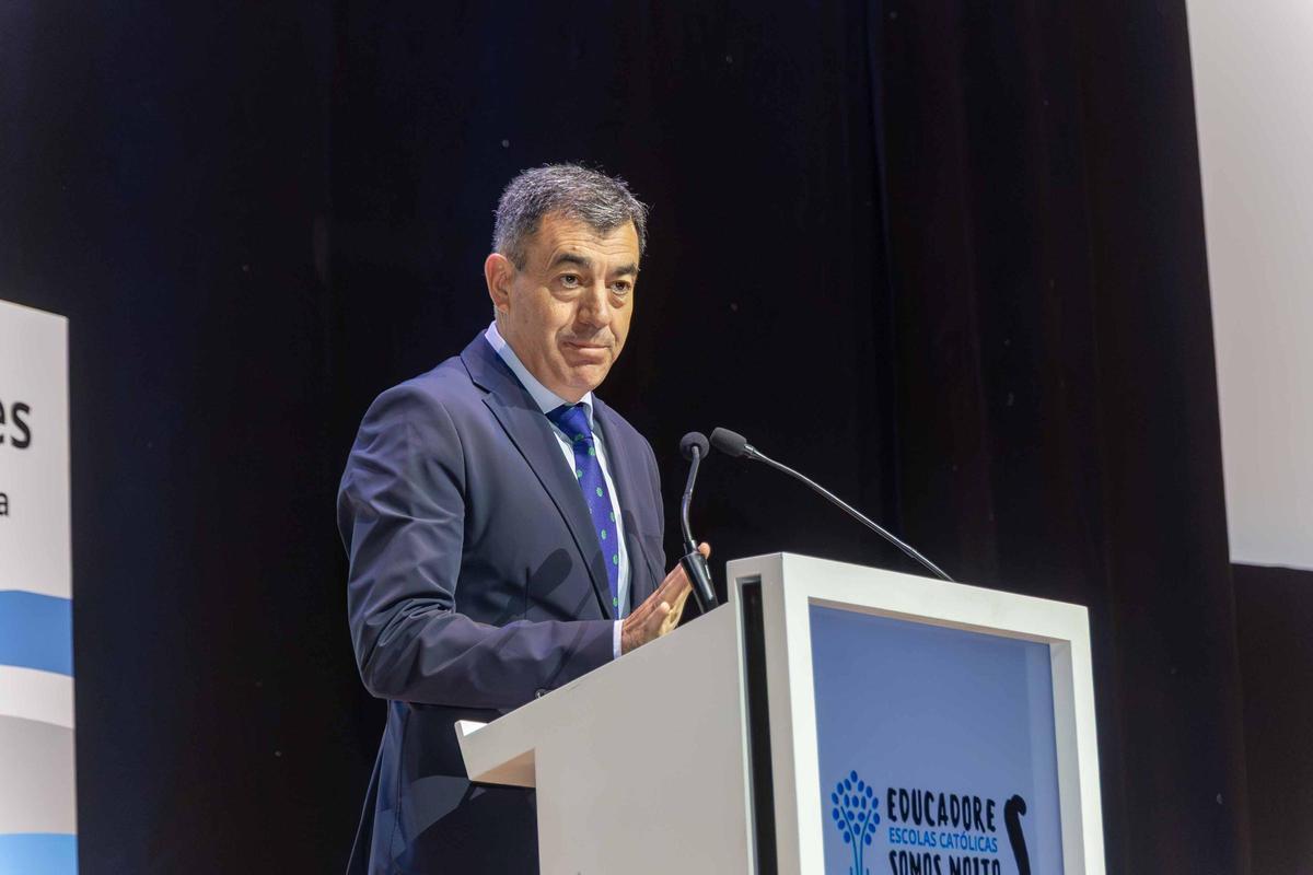 Encontro de educadores e educadoras no palacio de congresos: Encontro de educadores e educadoras no palacio de congresos: