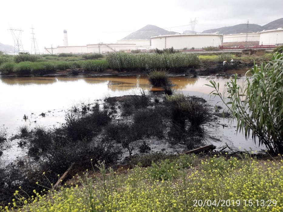 Posible vertido de hidrocarburos en el Valle de Escombreras