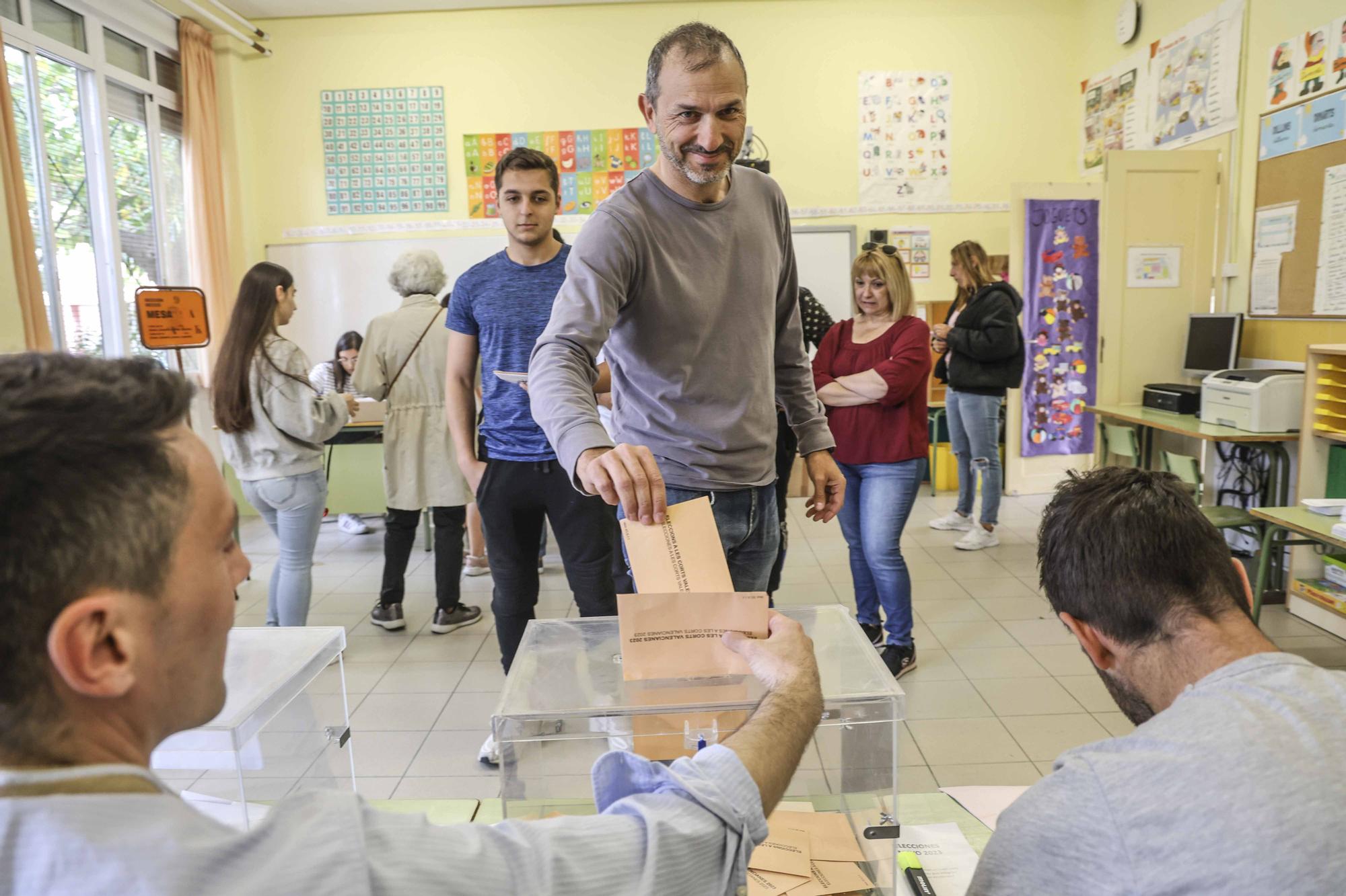 La jornada electoral del 28M en Alicante