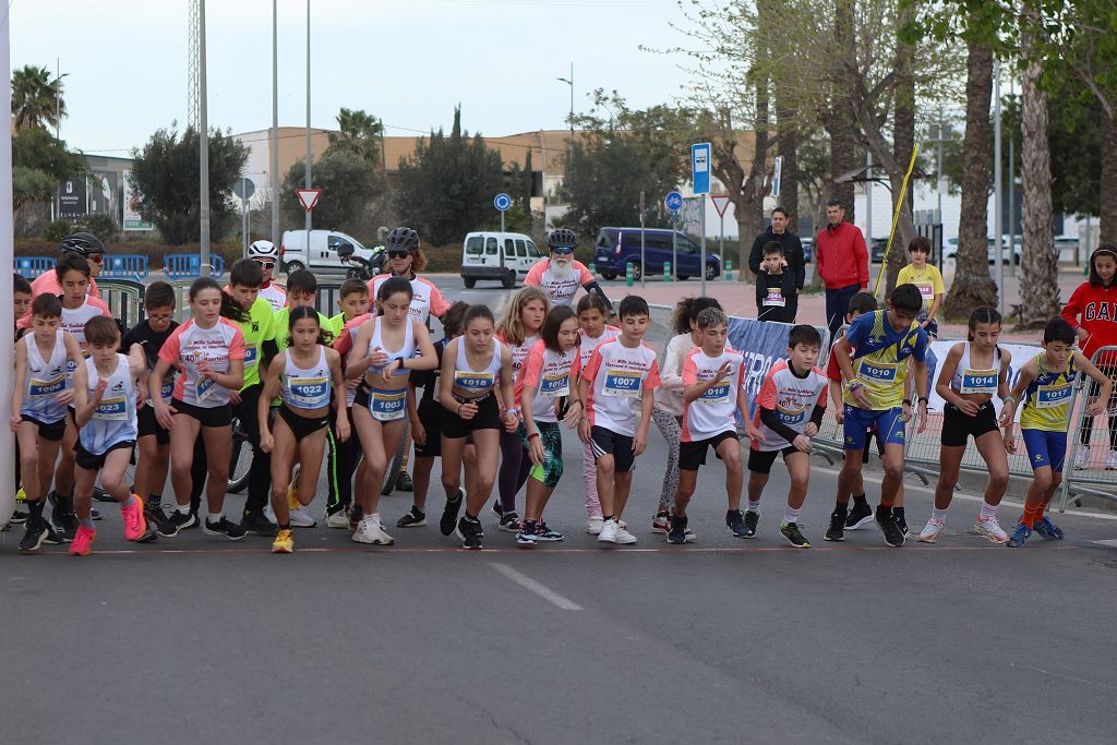 La IX Milla Solidaria La Huertecica, en imágenes