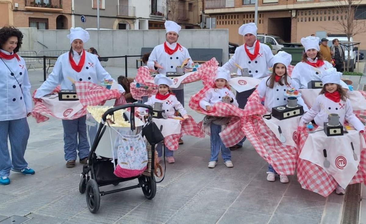 Tragabolas se llevó el premio al mejor disfraz de adultos en Lumpiaque.
