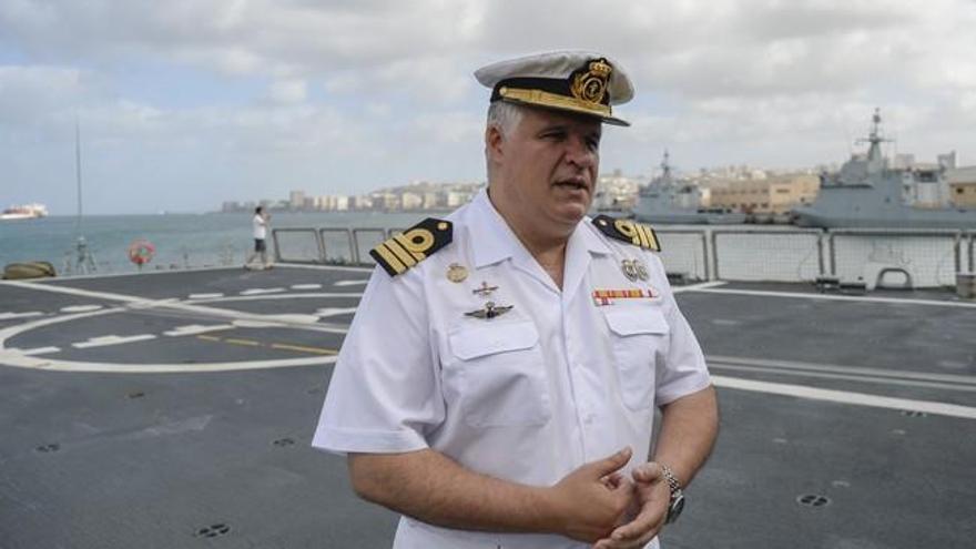 Fragata &#039;Álvaro de Bazán&#039; en el muelle de Santa Catalina