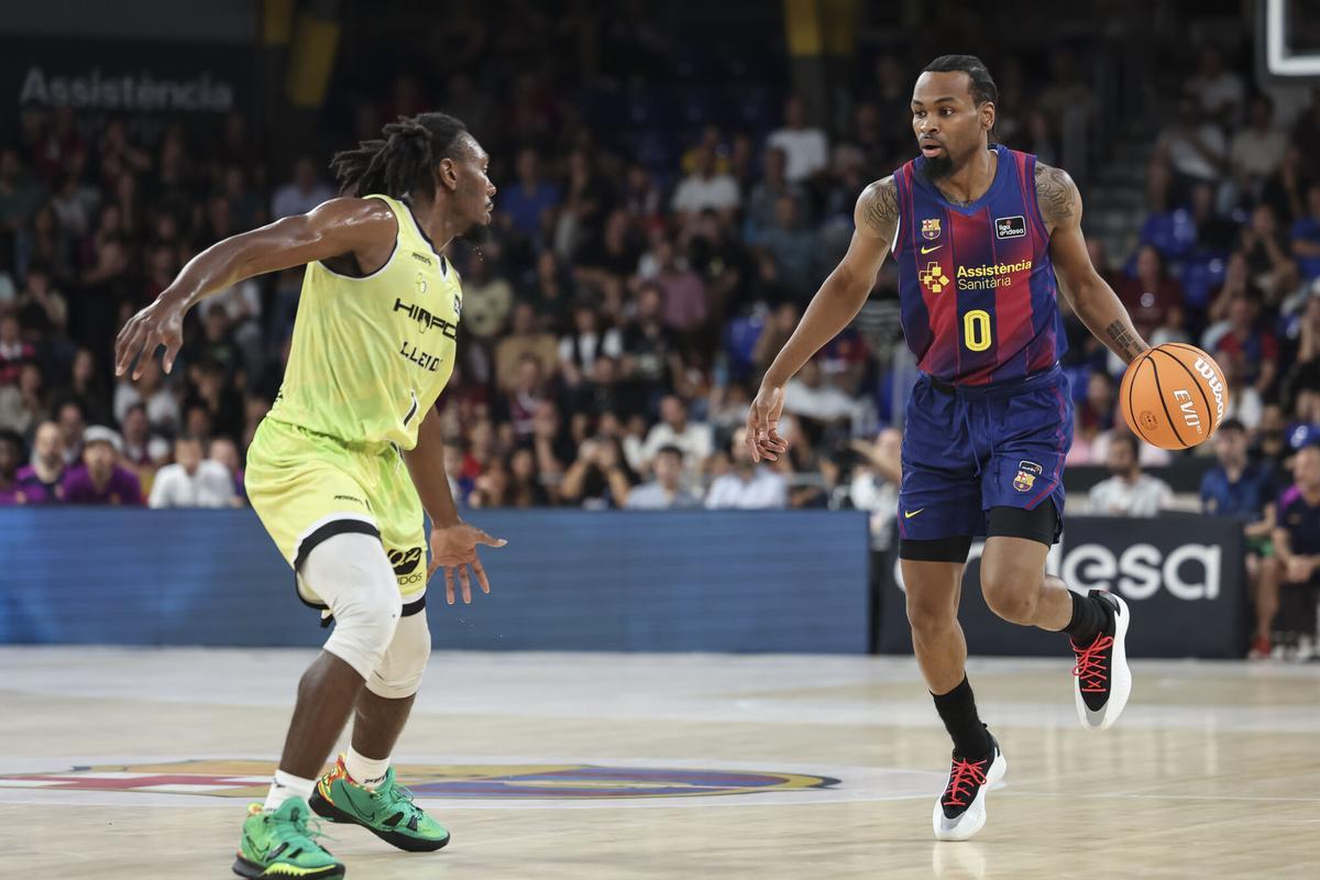 Kevin Punter of FC Barcelona in action during the Spanish League, Liga ACB Endesa, basketball match played between FC Barcelona and Hiopos Lleida at Palau Blaugrana on October 12, 2025 in Barcelona, Spain. AFP7 12/10/2025 ONLY FOR USE IN SPAIN. Javier Borrego / AFP7 / Europa Press;2025;ACB;BASKET;SPORT;ZBASKET;ZSPORT;FC Barcelona v Hiopos Lleida - Liga ACB Endesa;