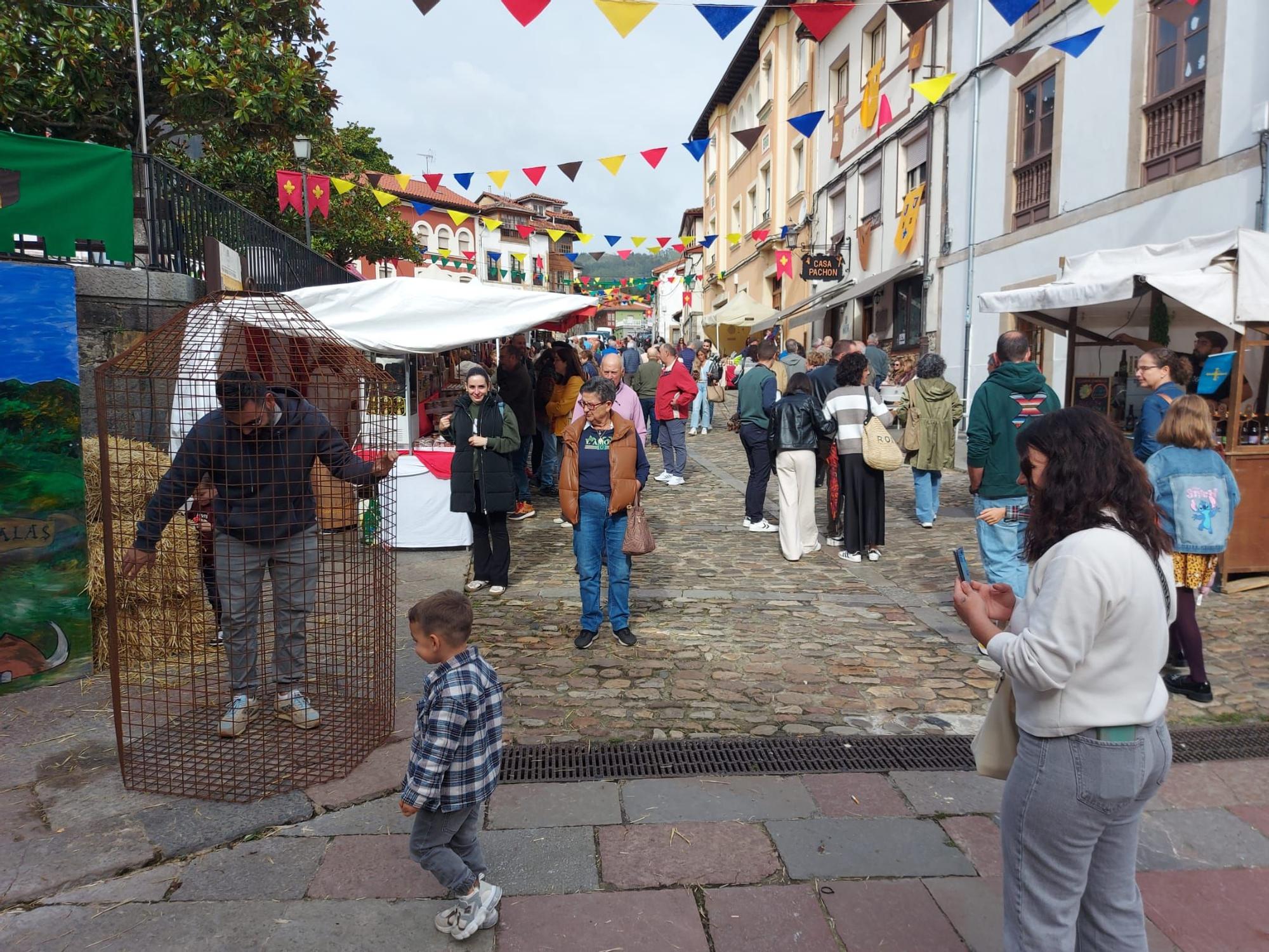 En imágenes: Domingo de lleno en la Feria Medieval de Salas