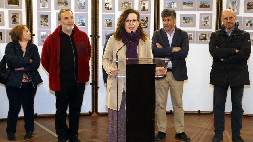 Montilla honra el centenario del fotógrafo Manuel González